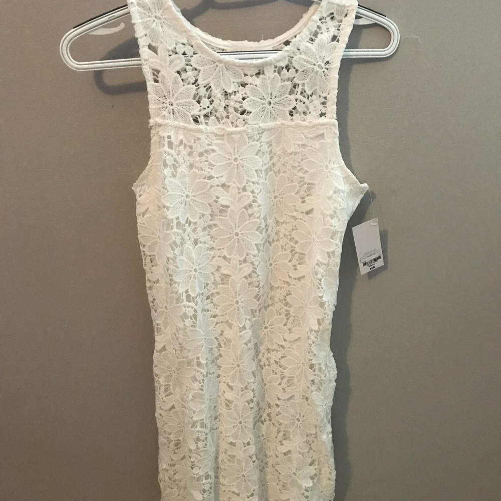 Decree  Dress